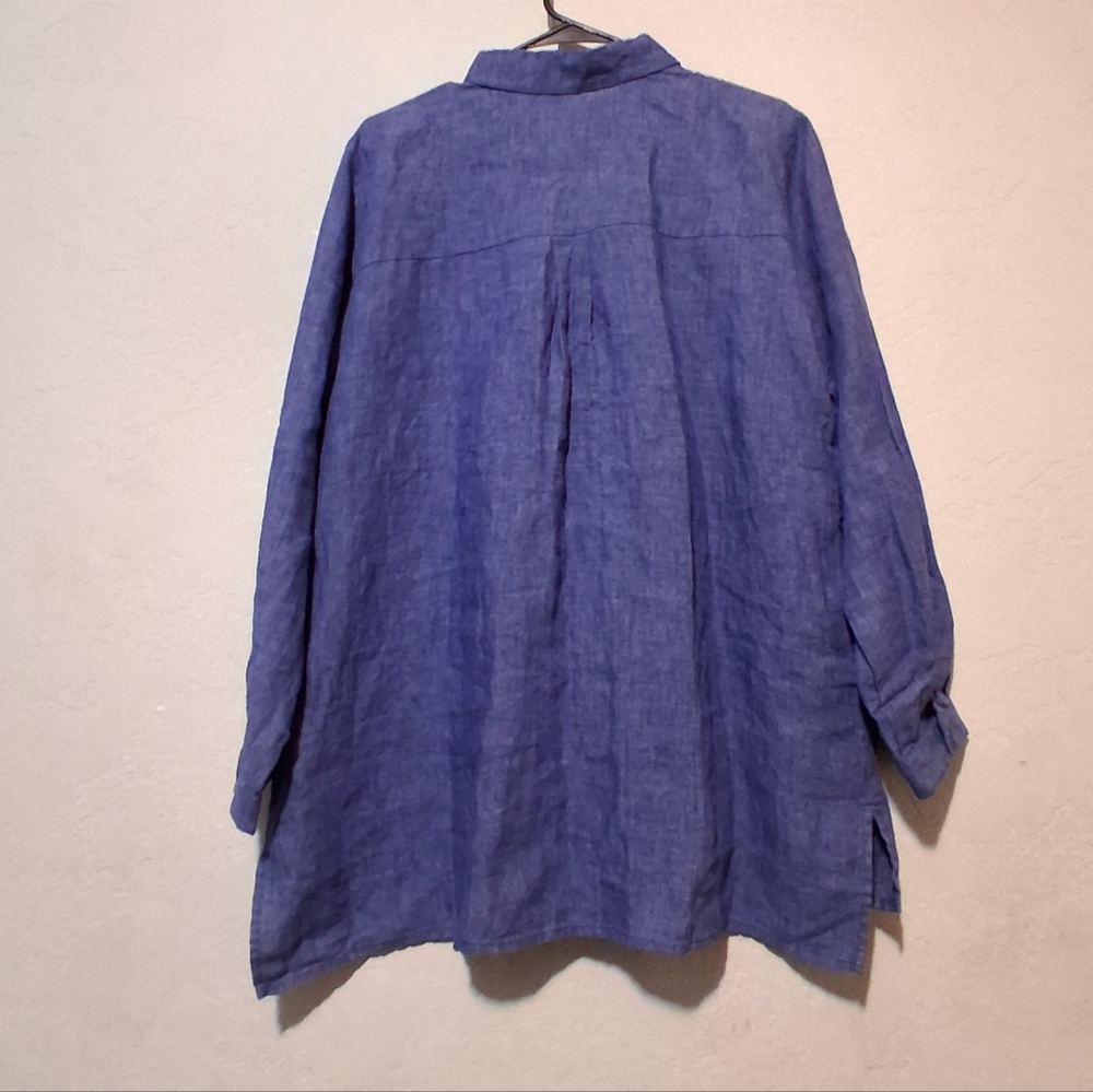Eileen Fisher Classic Collar Shirt Organic Linen Chambray Blue SzM - Picture 4 of 16